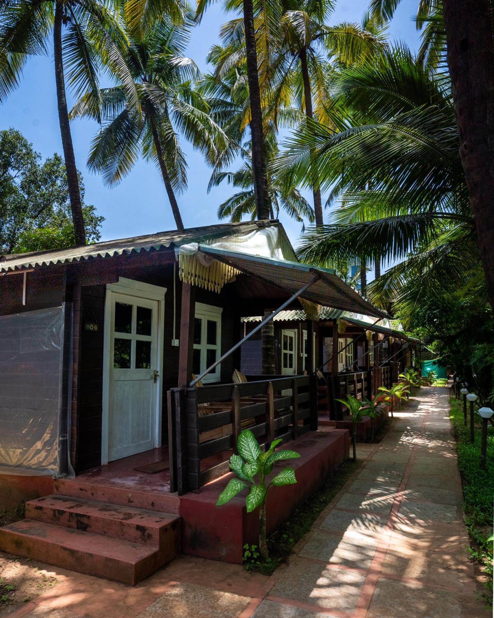 Lotus Feet Beach Resort مورجيم المظهر الخارجي الصورة